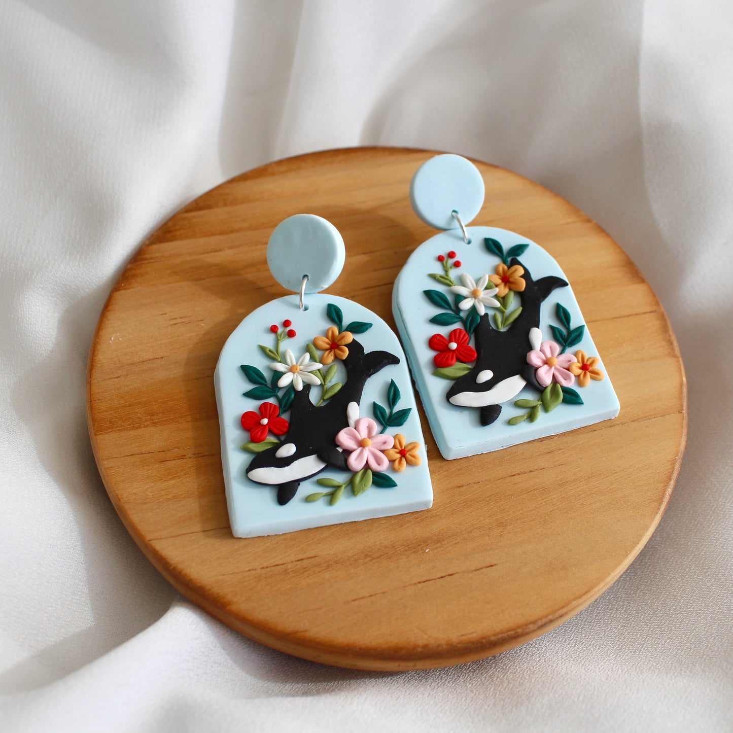 Reine earrings - Orca (preorder)
